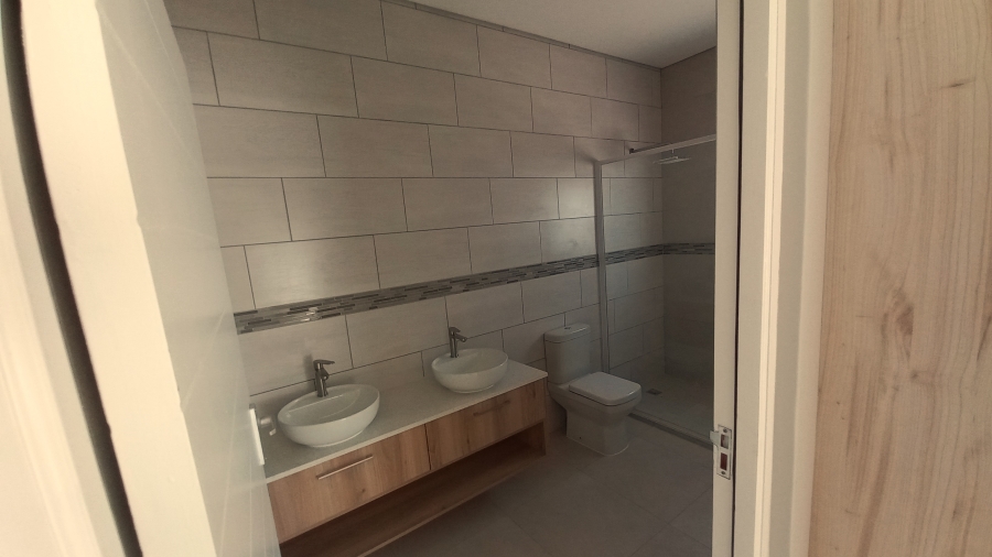 3 Bedroom Property for Sale in Shelley Point Western Cape